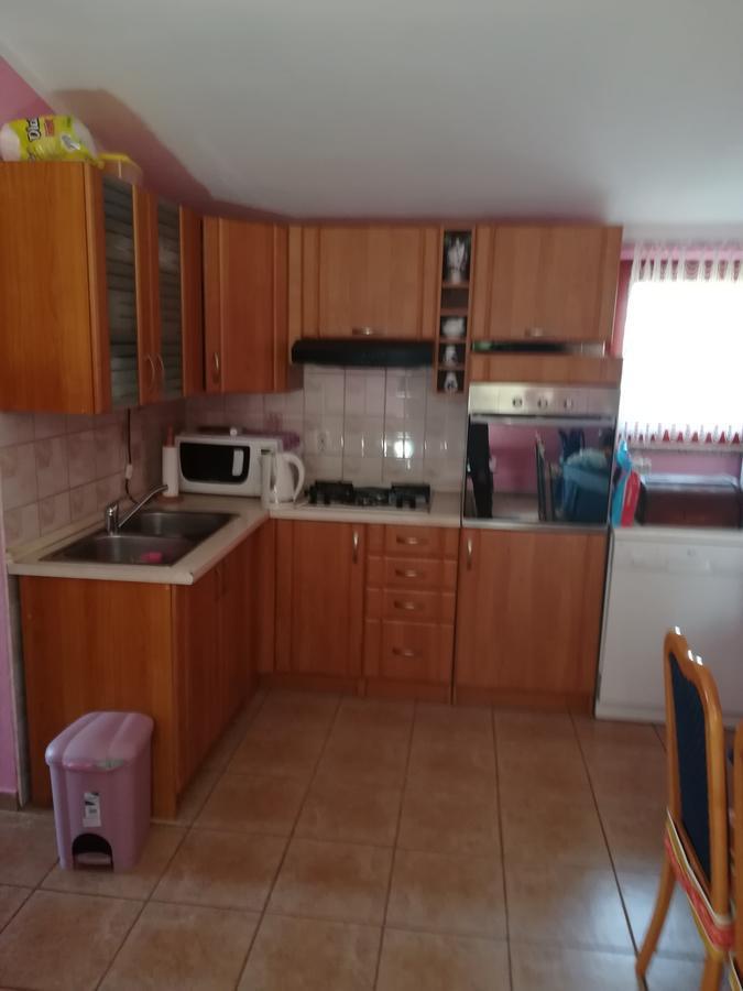 Apartment Matej Šišan Exterior foto
